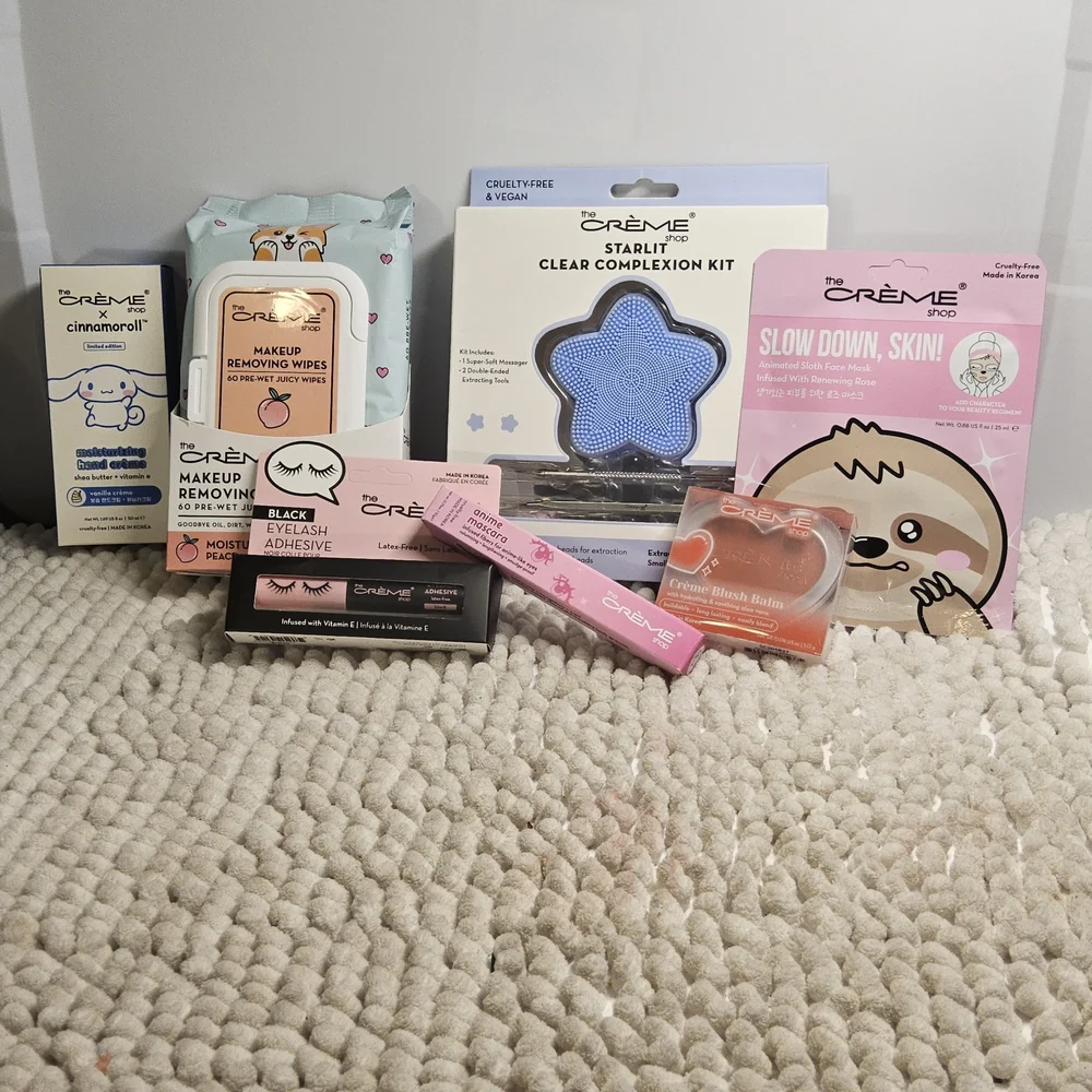 NWOT Crème Shop 7 piece Bundle